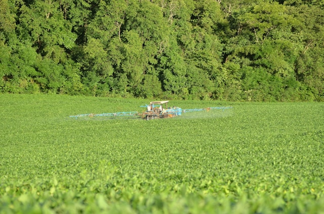 Agriculture & Food Production<br><p>Parts for harvesting, irrigation, and the food industry</p>