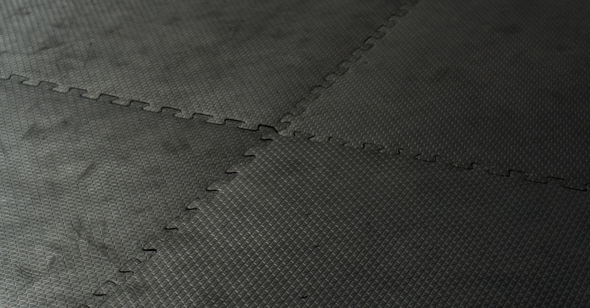 Rubber and Sports Flooring<br><p>Heavy gym, court, and commercial rubber rolls that need support across the body to hold their shape under stacking.</p>