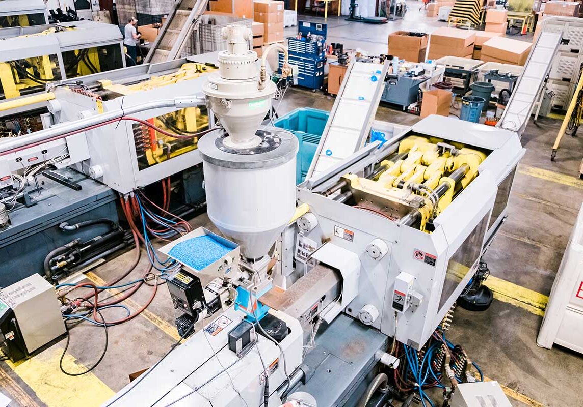 Injection molding machinery